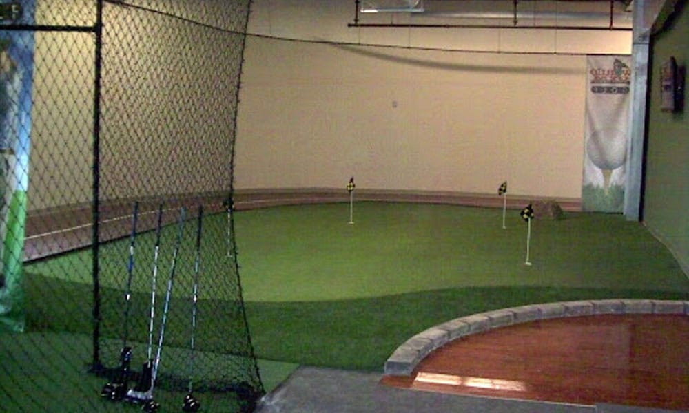 Indoor Golf Putting Green